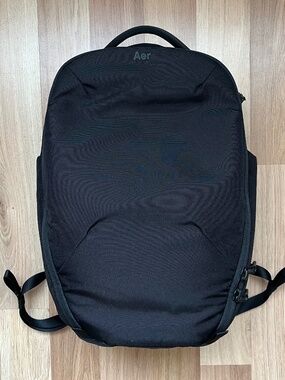 AER Pro Pack 24L backpack